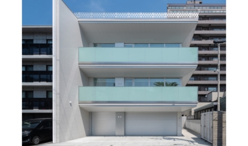 WHITE RESIDENCE